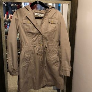 Kenneth Cole raincoat with cinch waist